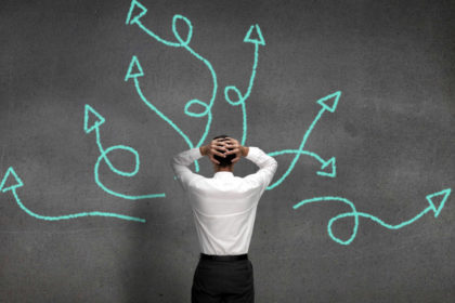 preocupado com a gestão de pequena empresa